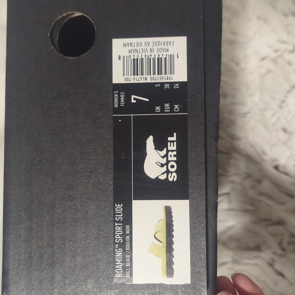 NWT Sorel Roaming yellow strap platform sandals - Picture 11 of 12